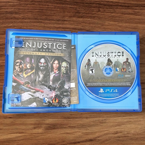 PS4 Games Lot INJUSTICE God's Among Us SUPER ELITE lll ASSASSINS CREED lV - Picture 3 of 5